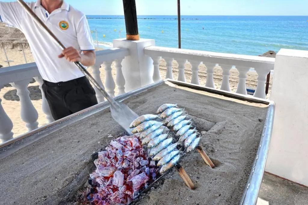 Apartamento Benal Beach 1 Holidays Sea View Benalmadena Malaga 0*,  España